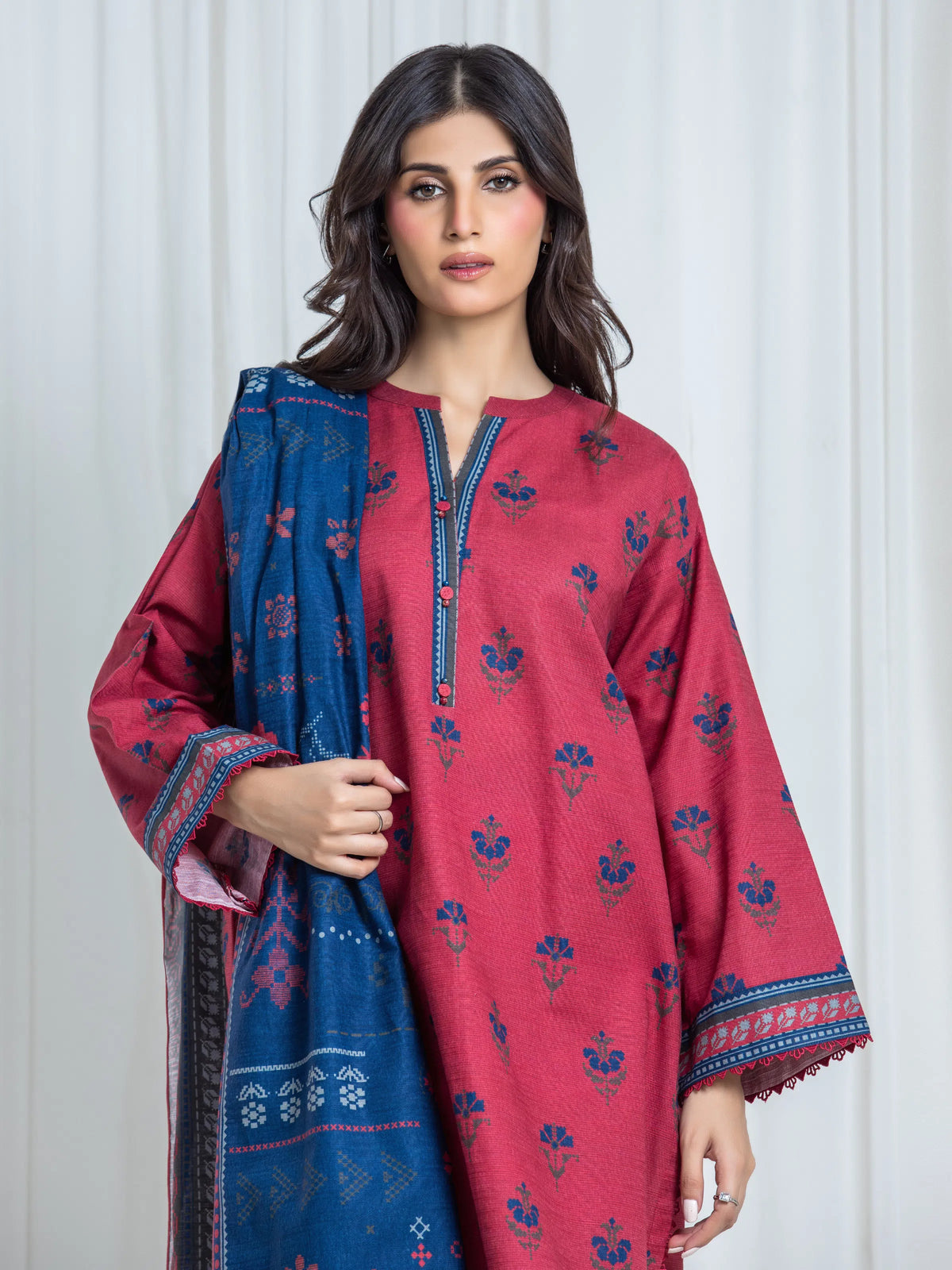 Edenrobe Allure Coral Khaddar 3-Piece Suit | EWU6A3-37047-3P