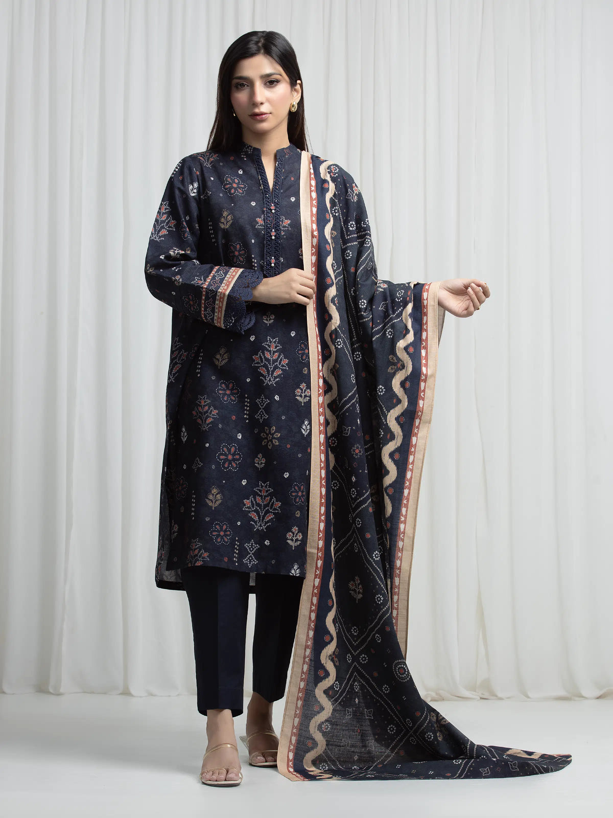 Edenrobe Allure Navy Khaddar 3-Piece Suit | EWU6A3-37007-3P