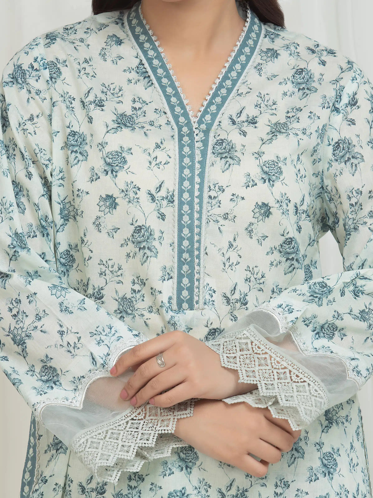Edenrobe Allure Grey Lawn 3-Piece Suit | EWU6A1-36750-3P