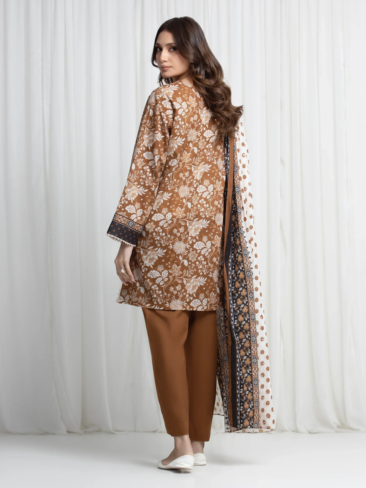Edenrobe Allure Bronze Khaddar 3-Piece Suit | EWU6A3-37025-3P