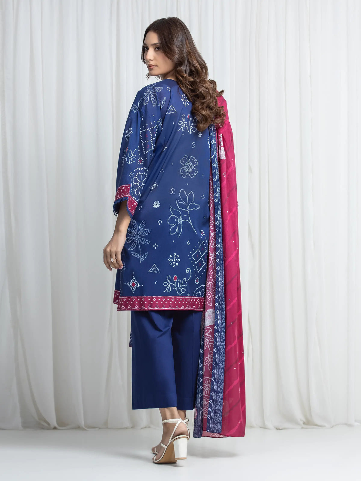 Edenrobe Allure Blue Khaddar 3-Piece Suit | EWU6A3-37018-3P