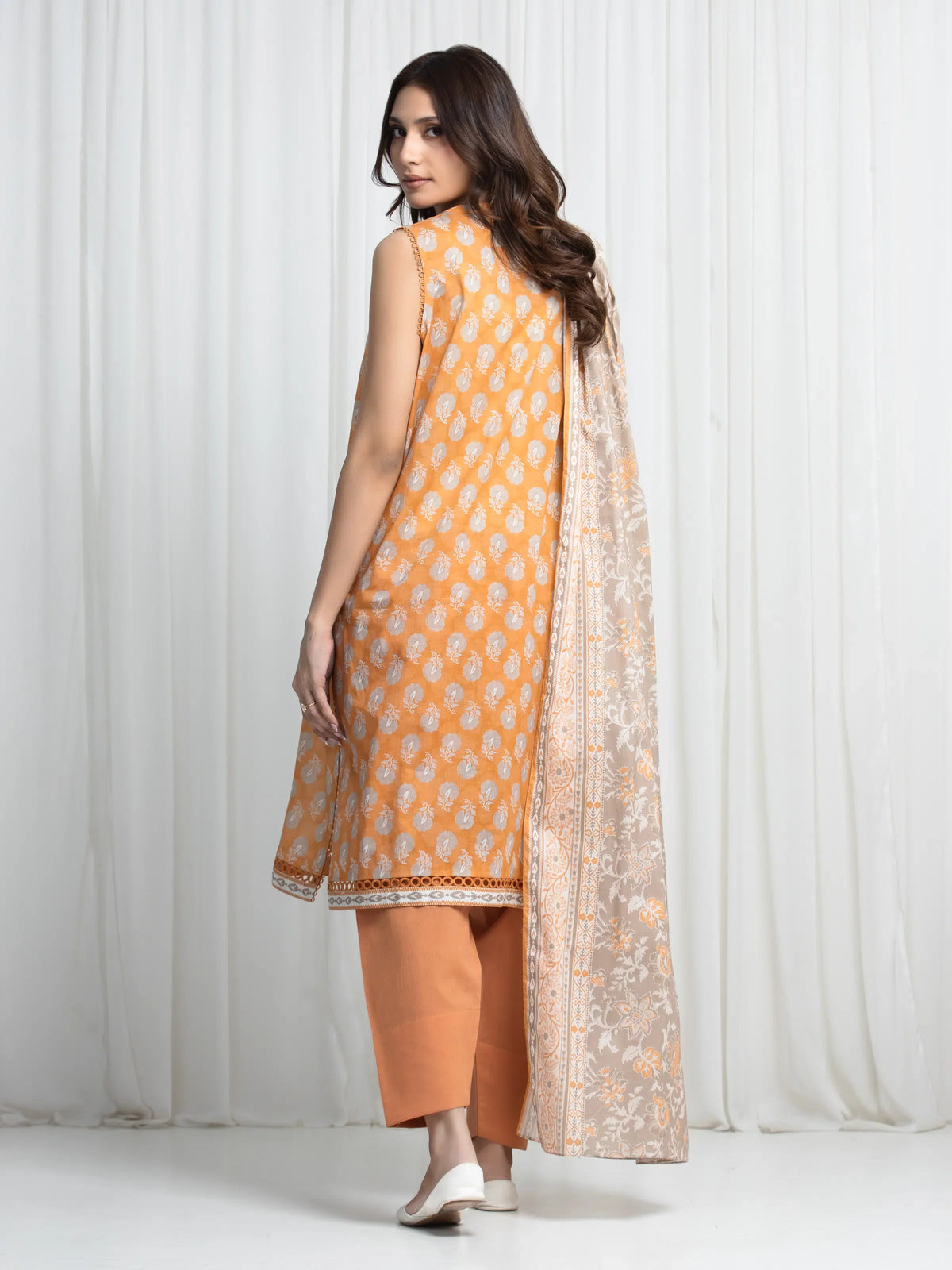 Edenrobe Allure Orange Khaddar 3-Piece Suit | EWU6A3-37019-3P