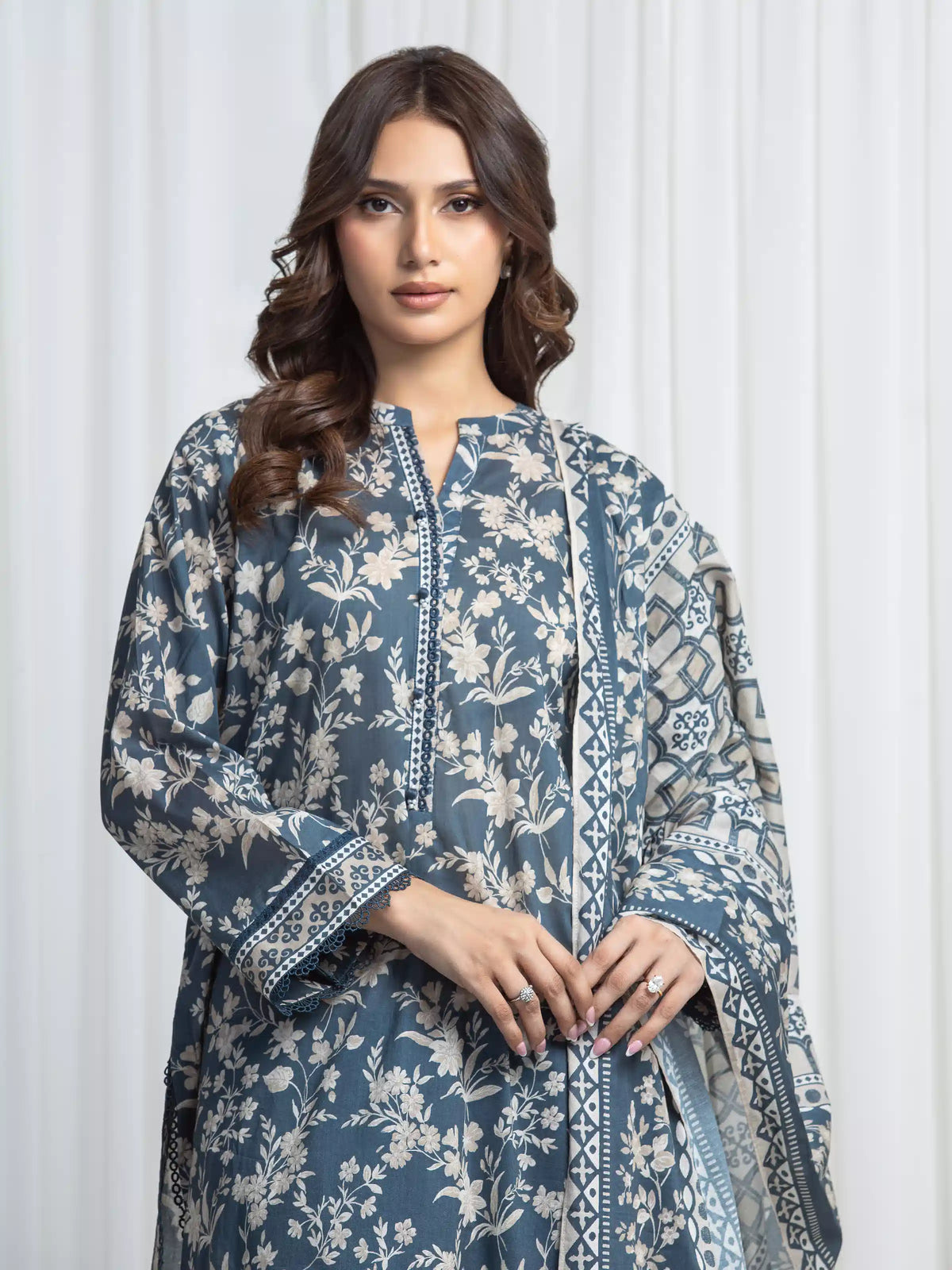 Edenrobe Allure Blue Khaddar 3-Piece Suit | EWU6A3-37026-3P