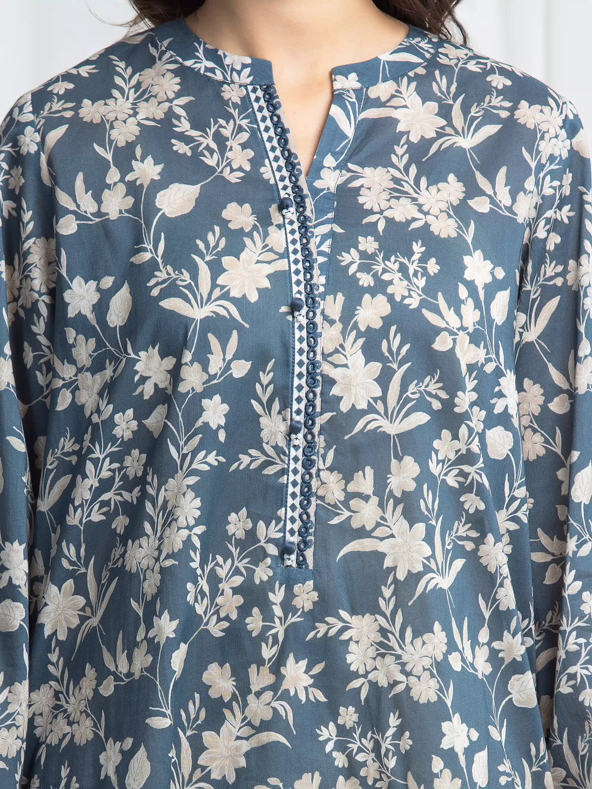 Edenrobe Allure Blue Khaddar 3-Piece Suit | EWU6A3-37026-3P