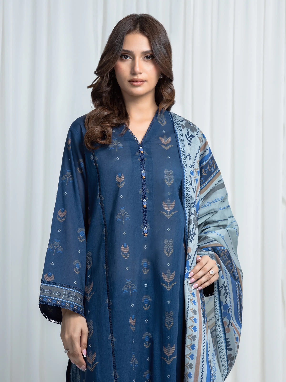 Edenrobe Allure Navy Khaddar 3-Piece Suit | EWU6A3-37017-3P