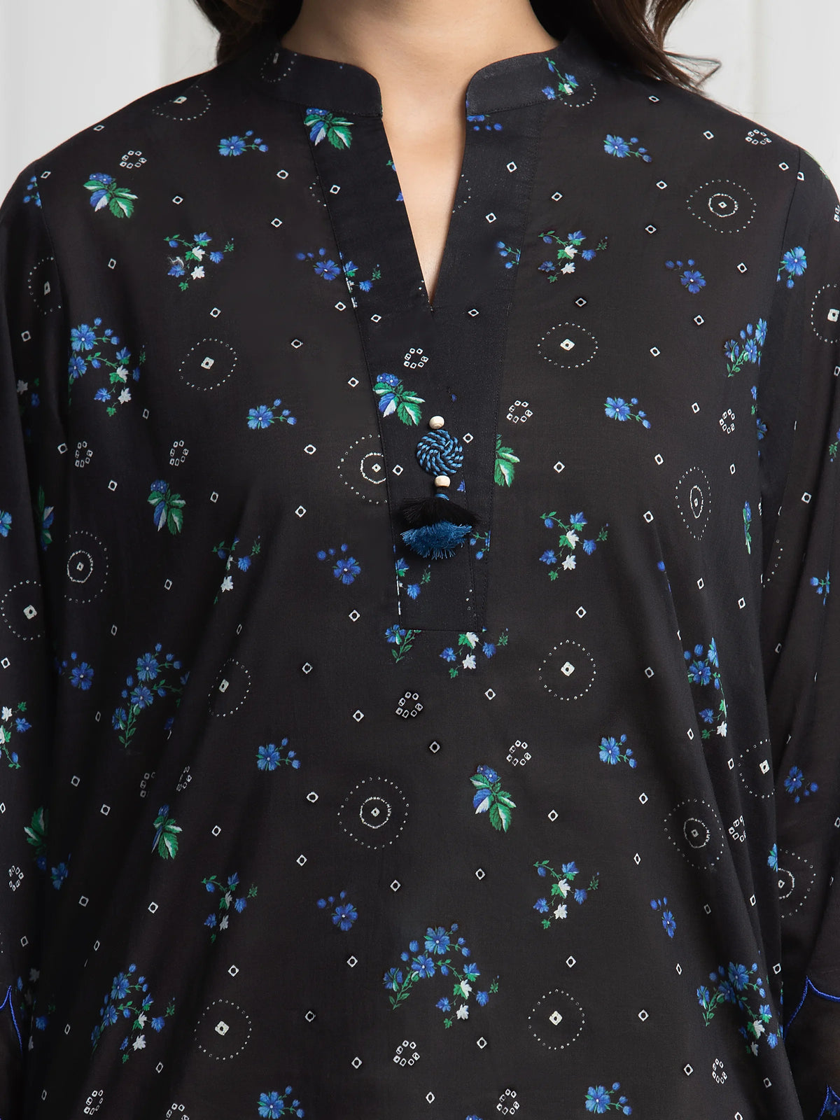 Edenrobe Allure Black Khaddar 3-Piece Suit | EWU6A3-37014-3P