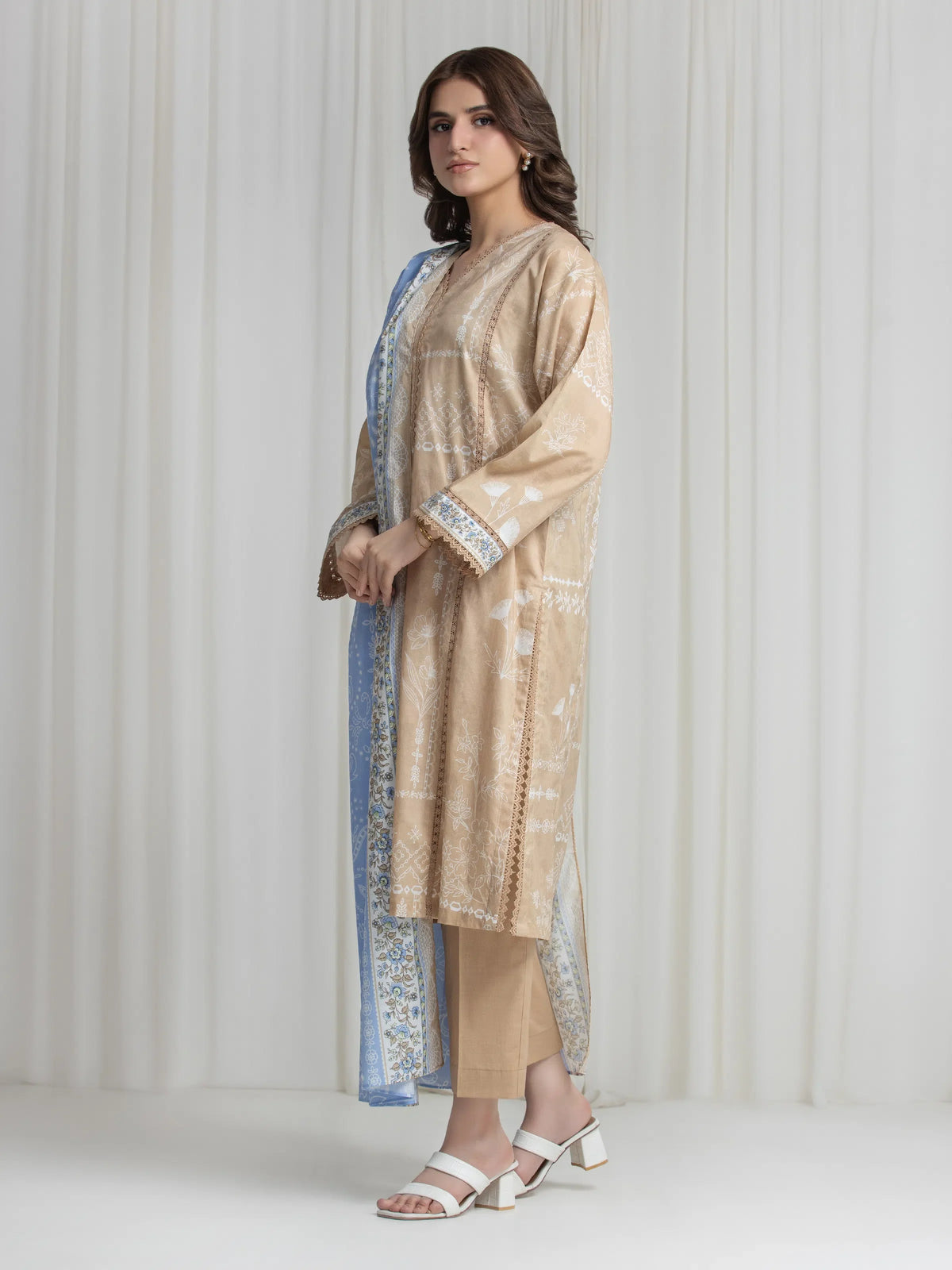 Edenrobe Allure Beige Lawn 3-Piece Suit | EWU6A1-36734-3P