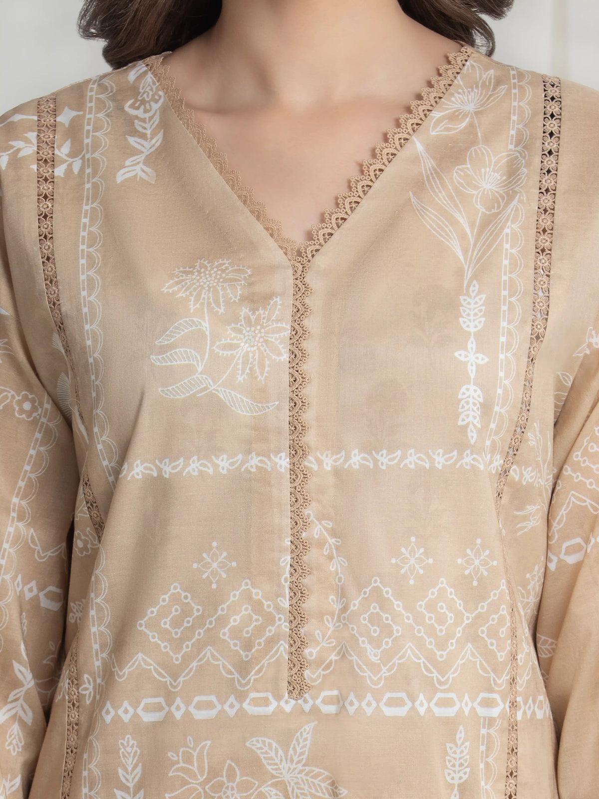 Edenrobe Allure Beige Lawn 3-Piece Suit | EWU6A1-36734-3P
