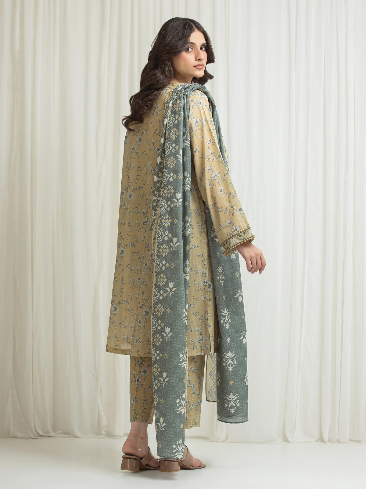 Edenrobe Allure Yellow Lawn 3-Piece Suit | EWU6A1-36758-3P