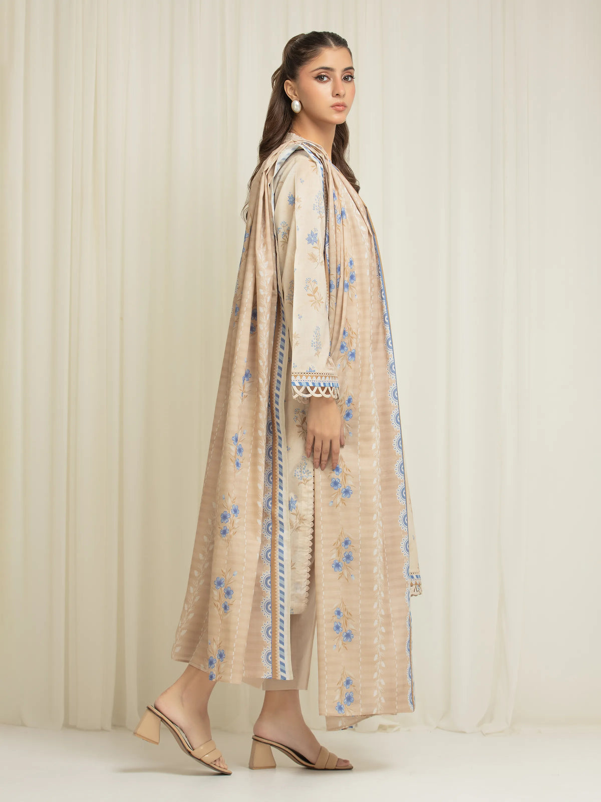 Edenrobe Allure Beige Lawn 3-Piece Suit | EWU6A1-36589-3P