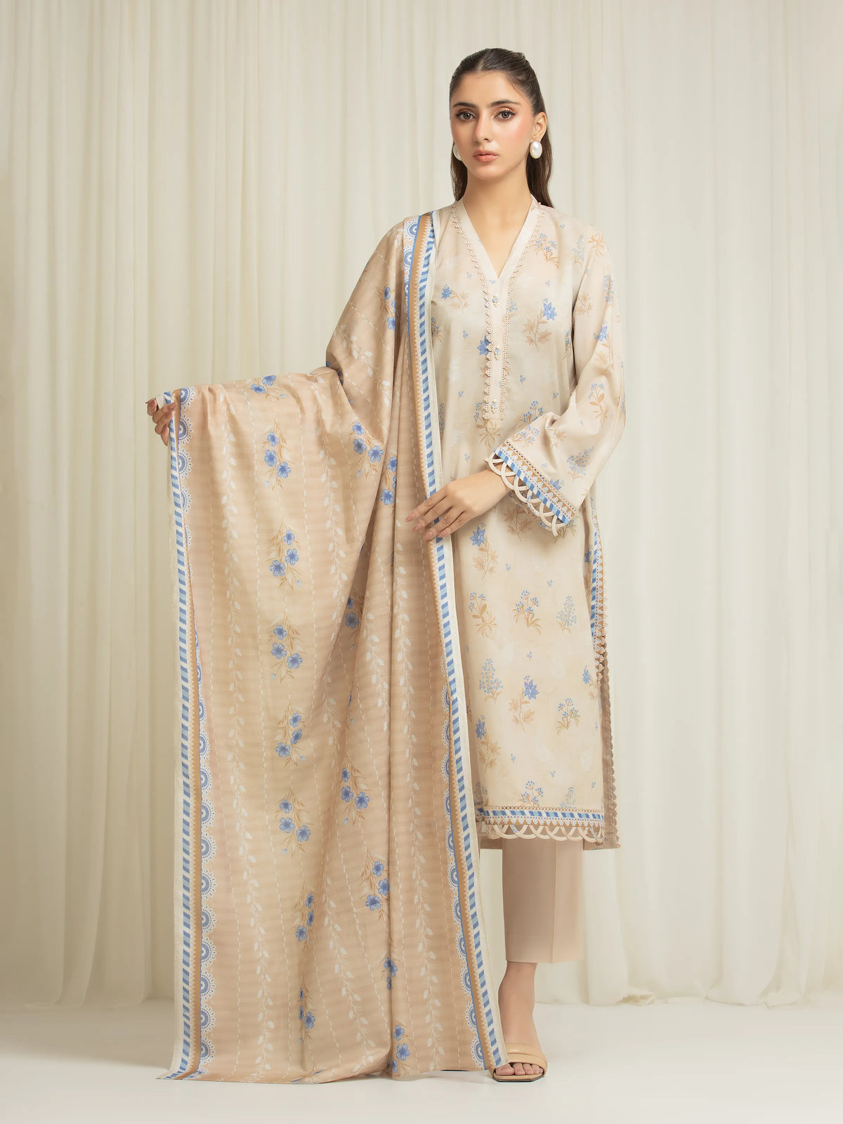 Edenrobe Allure Beige Lawn 3-Piece Suit | EWU6A1-36589-3P