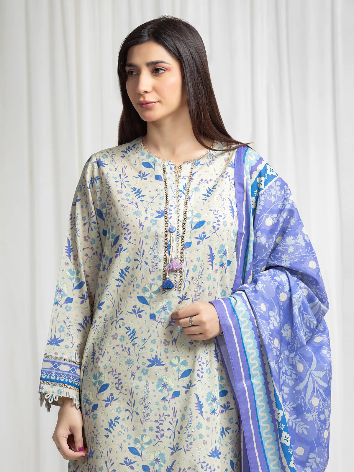 Edenrobe Allure Beige Lawn 3-Piece Suit | EWU6A1-36712-3P