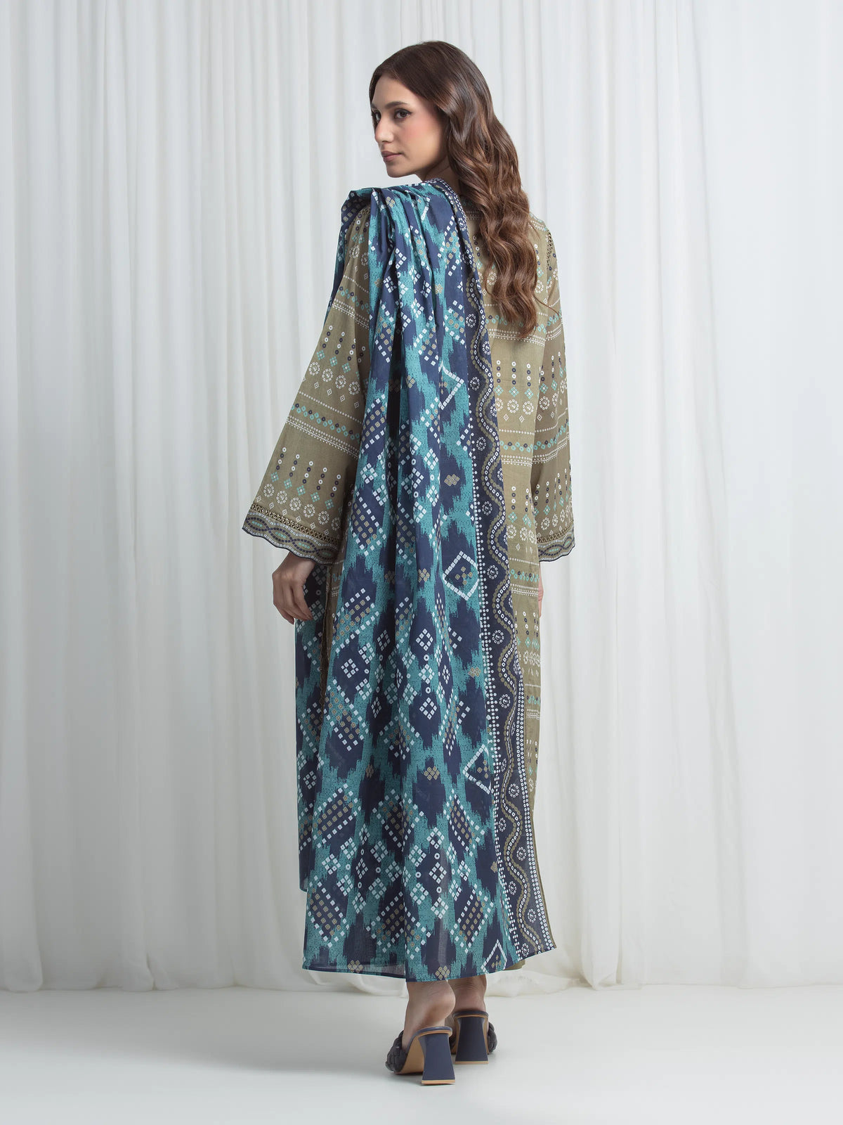 Edenrobe Allure Olive Lawn 3-Piece Suit | EWU6A1-36871-3P
