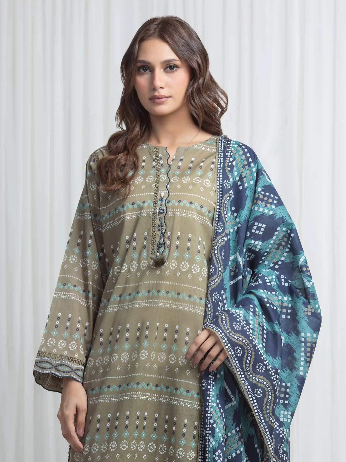 Edenrobe Allure Olive Lawn 3-Piece Suit | EWU6A1-36871-3P