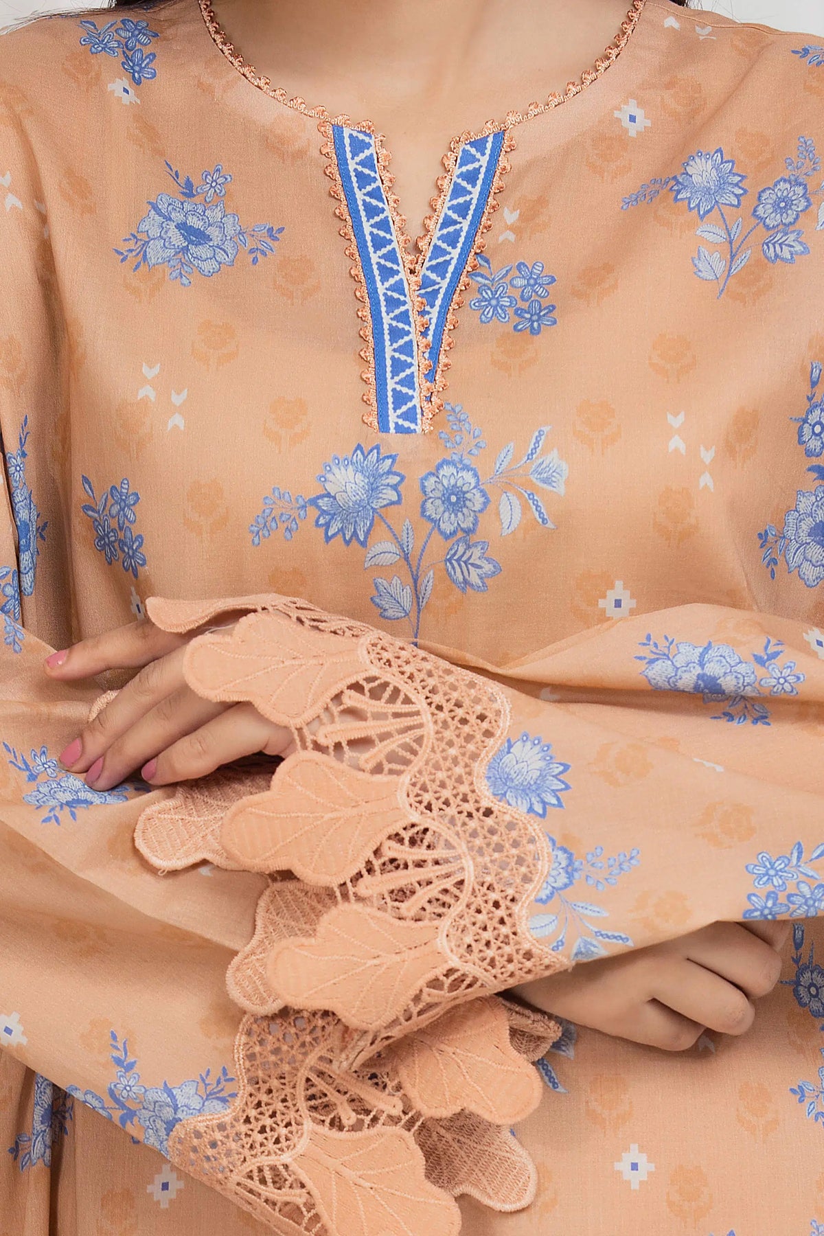 Edenrobe Allure Brown Lawn 3-Piece Suit | EWU6A1-36675-3P
