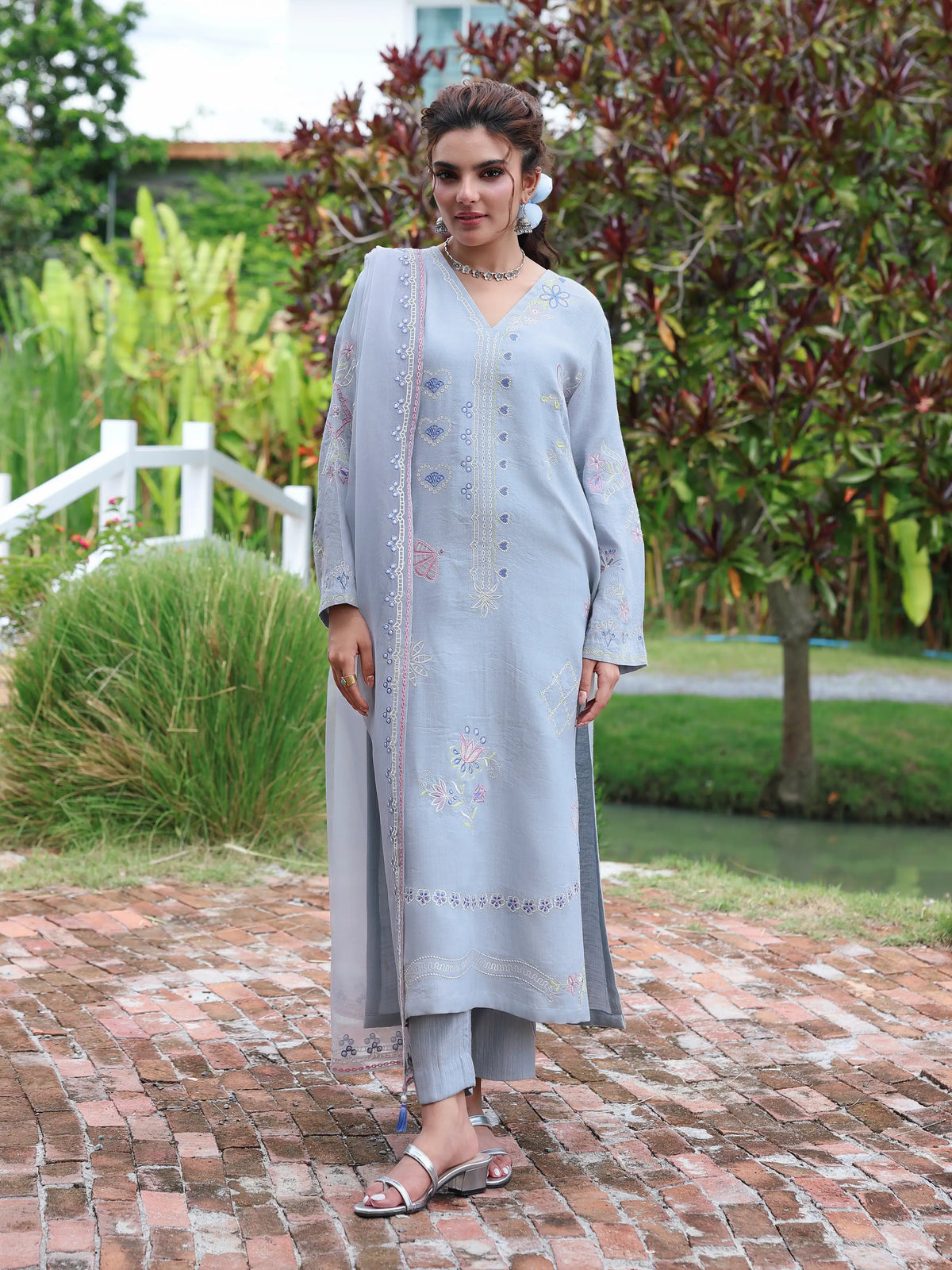 Edenrobe Vyla Blue Embroidered 3-Piece Pret | EWTKED6-86213-3P