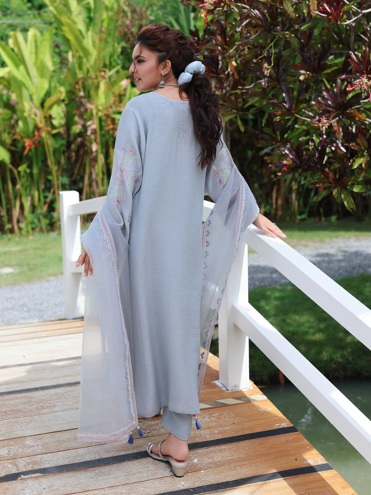 Edenrobe Vyla Blue Embroidered 3-Piece Pret | EWTKED6-86213-3P