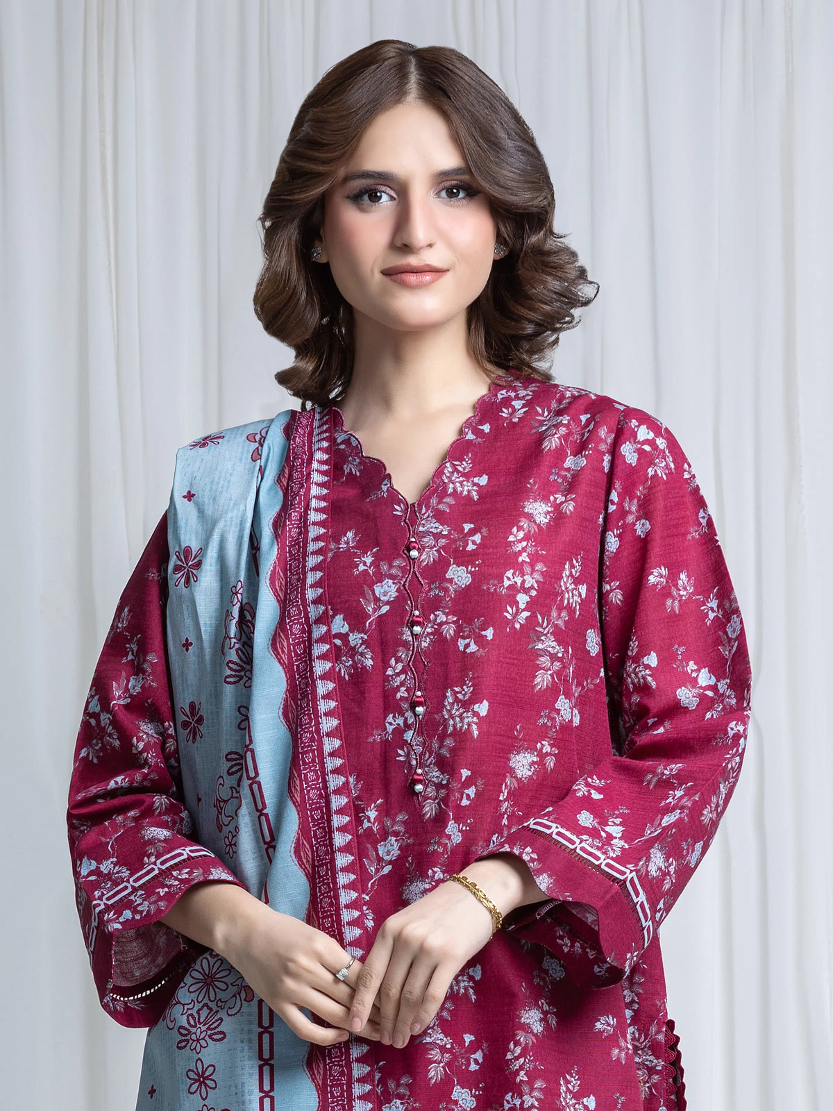 Edenrobe Allure Magenta Printed Khaddar 3-Piece Suit | EWU6A3-37050-3P