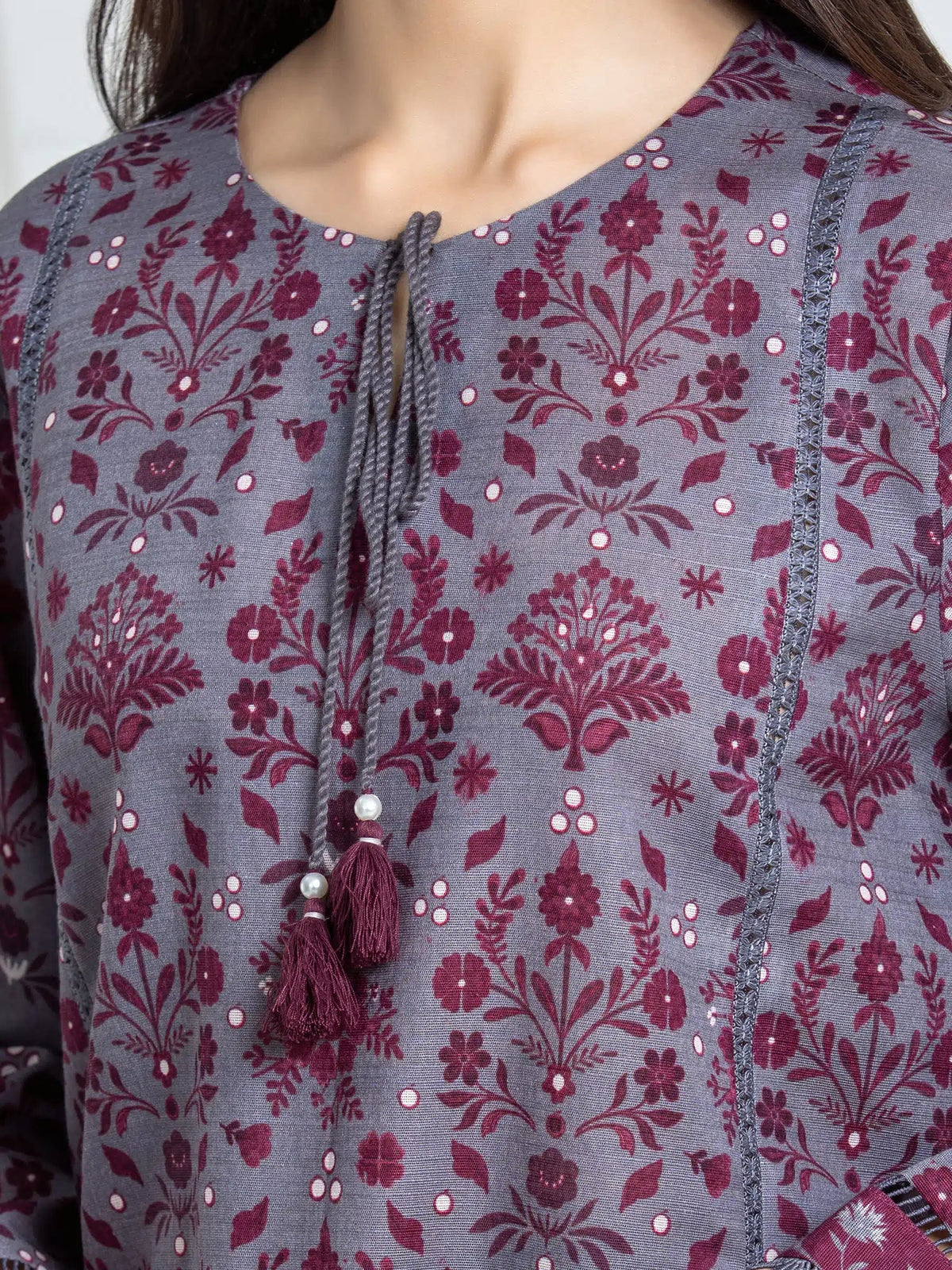 Edenrobe Allure Grey Printed Khaddar 3-Piece Suit | EWU6A3-37055-3P