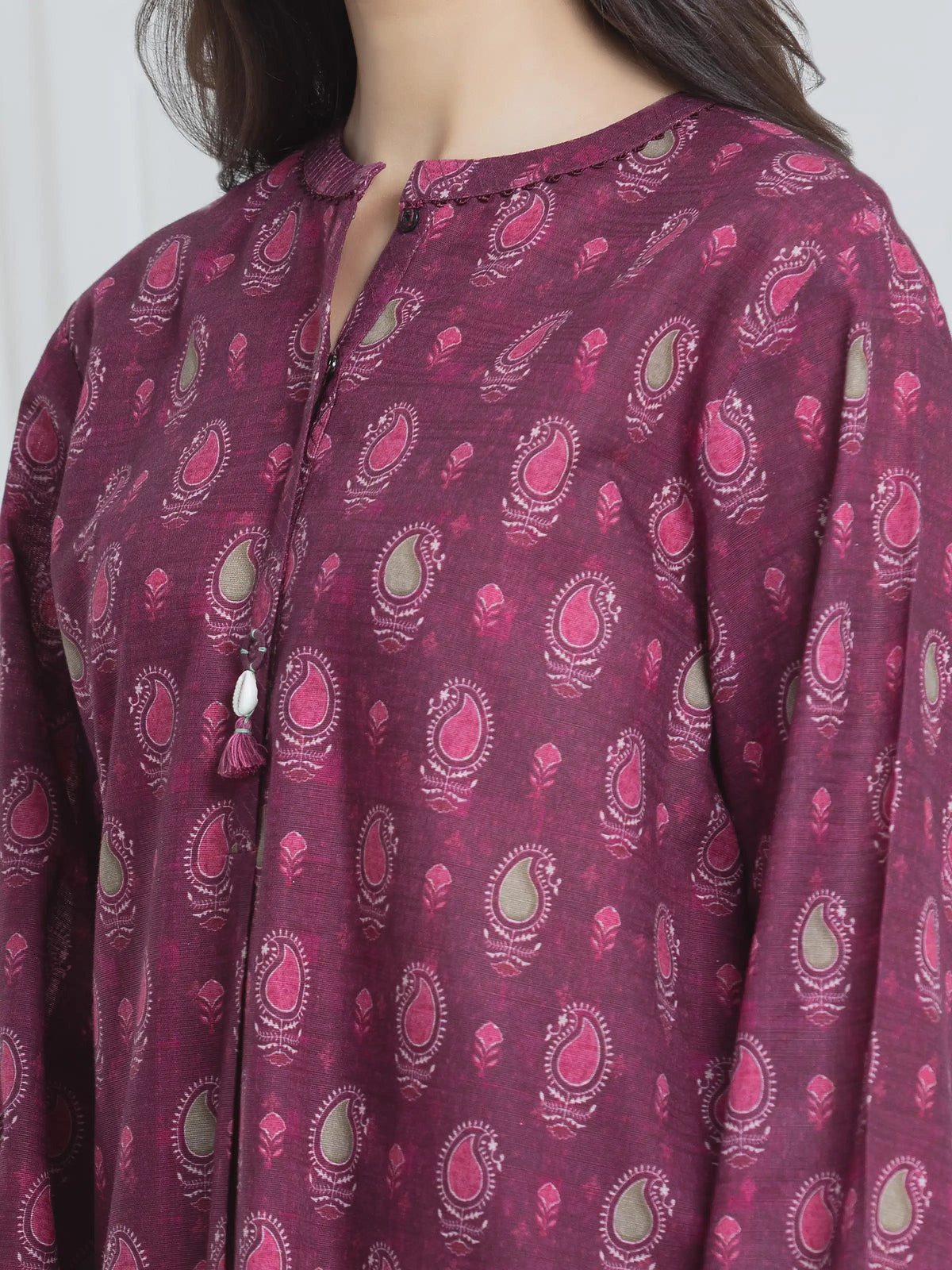 Edenrobe Allure Magenta Printed Khaddar 3-Piece Suit | EWU6A3-37064-3P