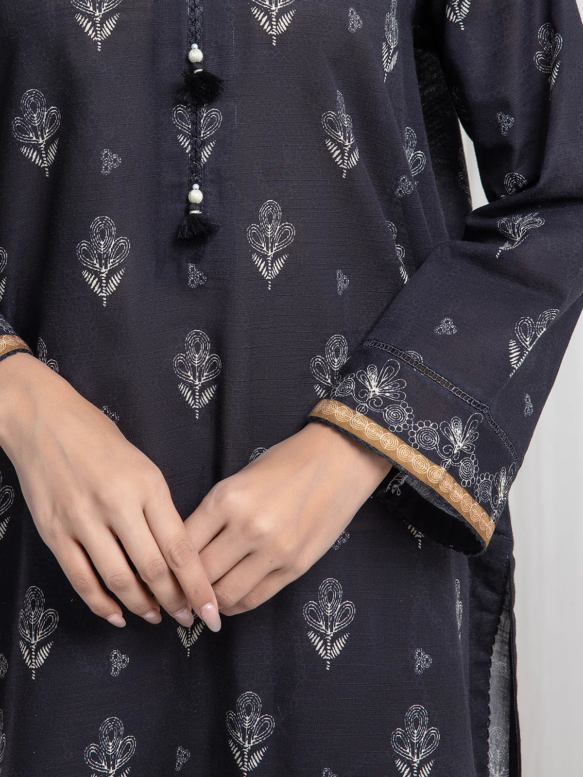 Edenrobe Allure Black Printed Khaddar 3-Piece Suit | EWU6A3-37074-3P