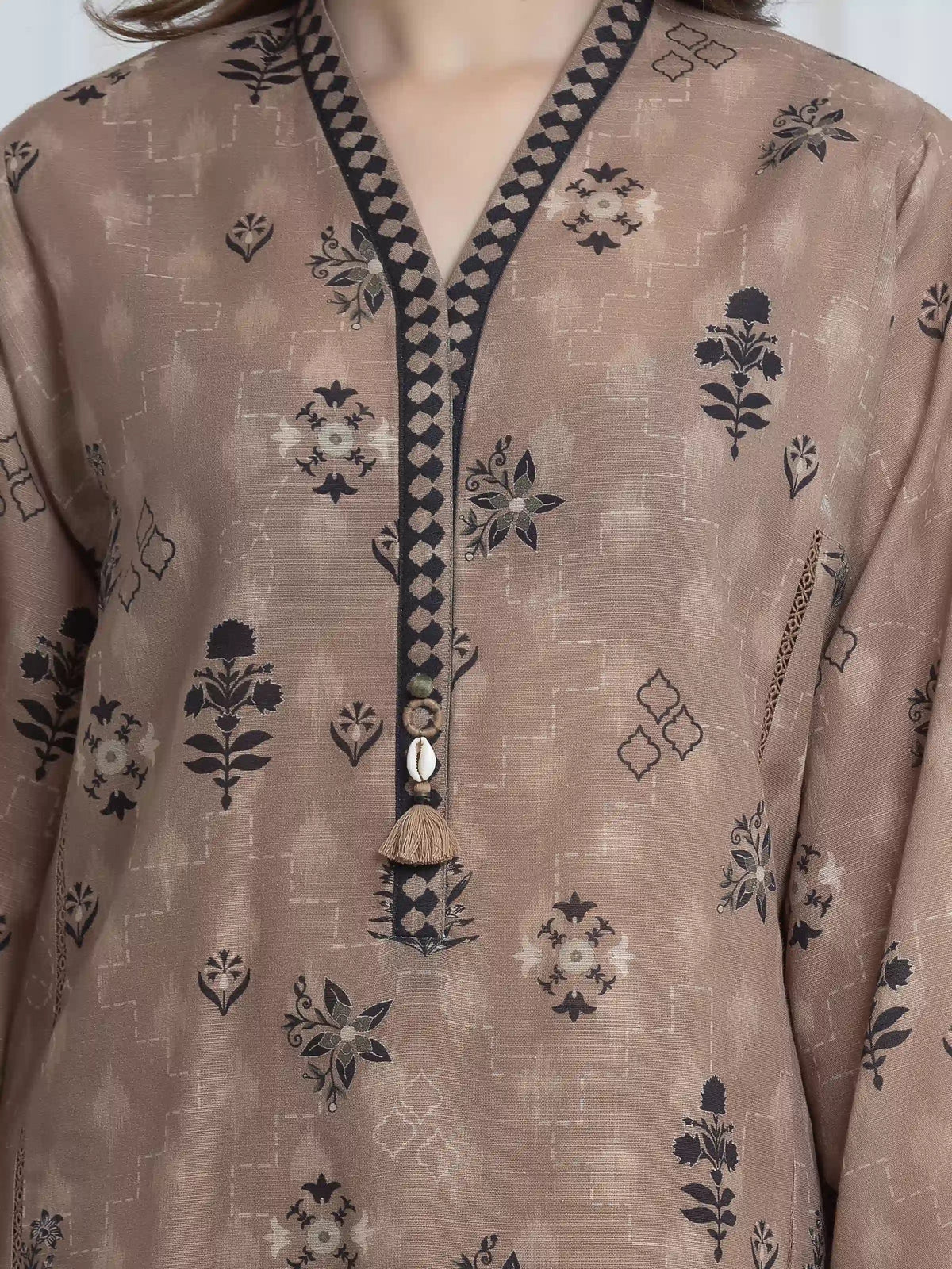 Edenrobe Allure Fawn Printed Khaddar 3-Piece Suit | EWU6A3-37101-3P