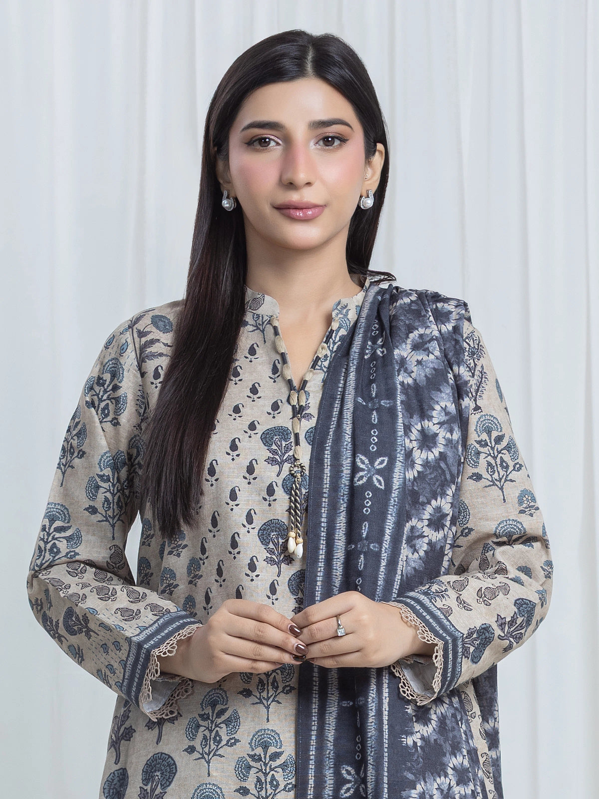 Edenrobe Allure Beige Printed Khaddar 3-Piece Suit | EWU6A3-37108-3P