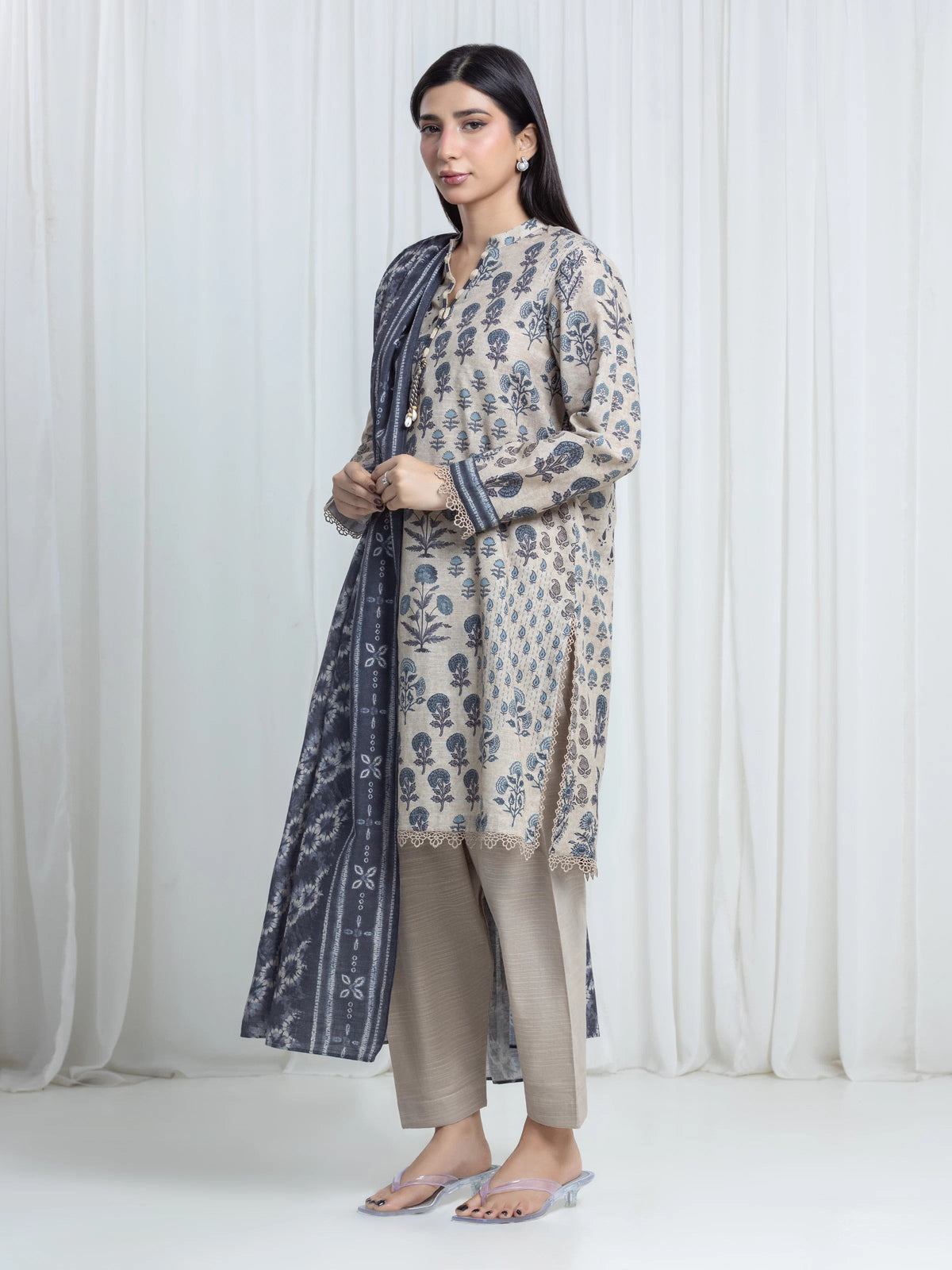 Edenrobe Allure Beige Printed Khaddar 3-Piece Suit | EWU6A3-37108-3P