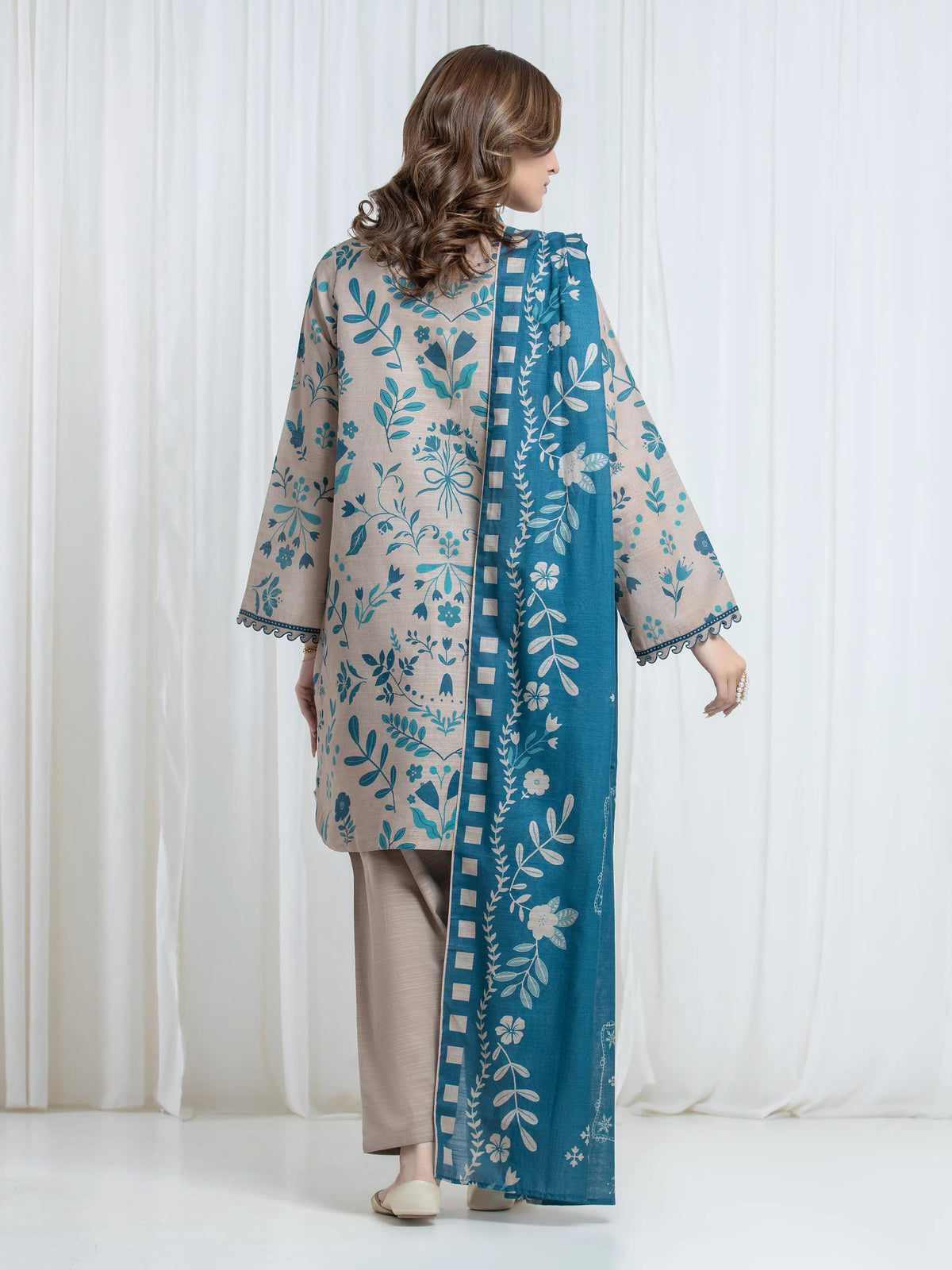 Edenrobe Allure Beige Printed Khaddar 3-Piece Suit | EWU6A3-37122-3P