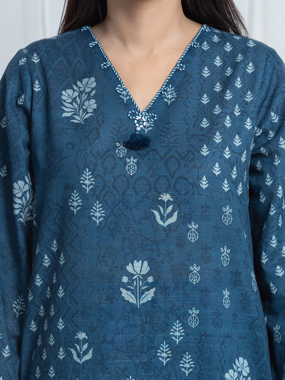 Edenrobe Allure Teal Blue Printed Khaddar 3-Piece Suit | EWU6A3-37163-3P