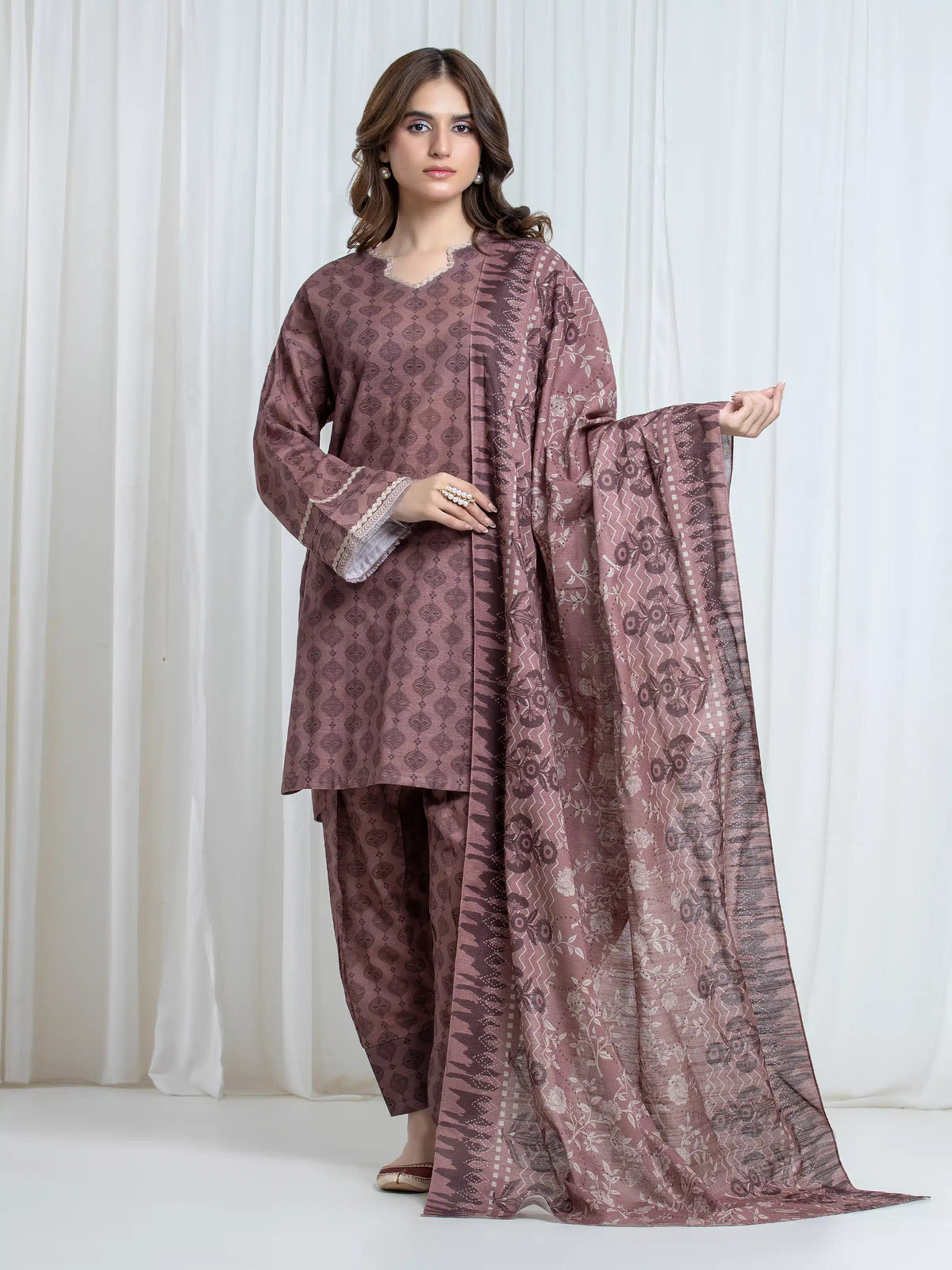 Edenrobe Allure Rose Printed Khaddar 3-Piece Suit | EWU6A3-37172-3P