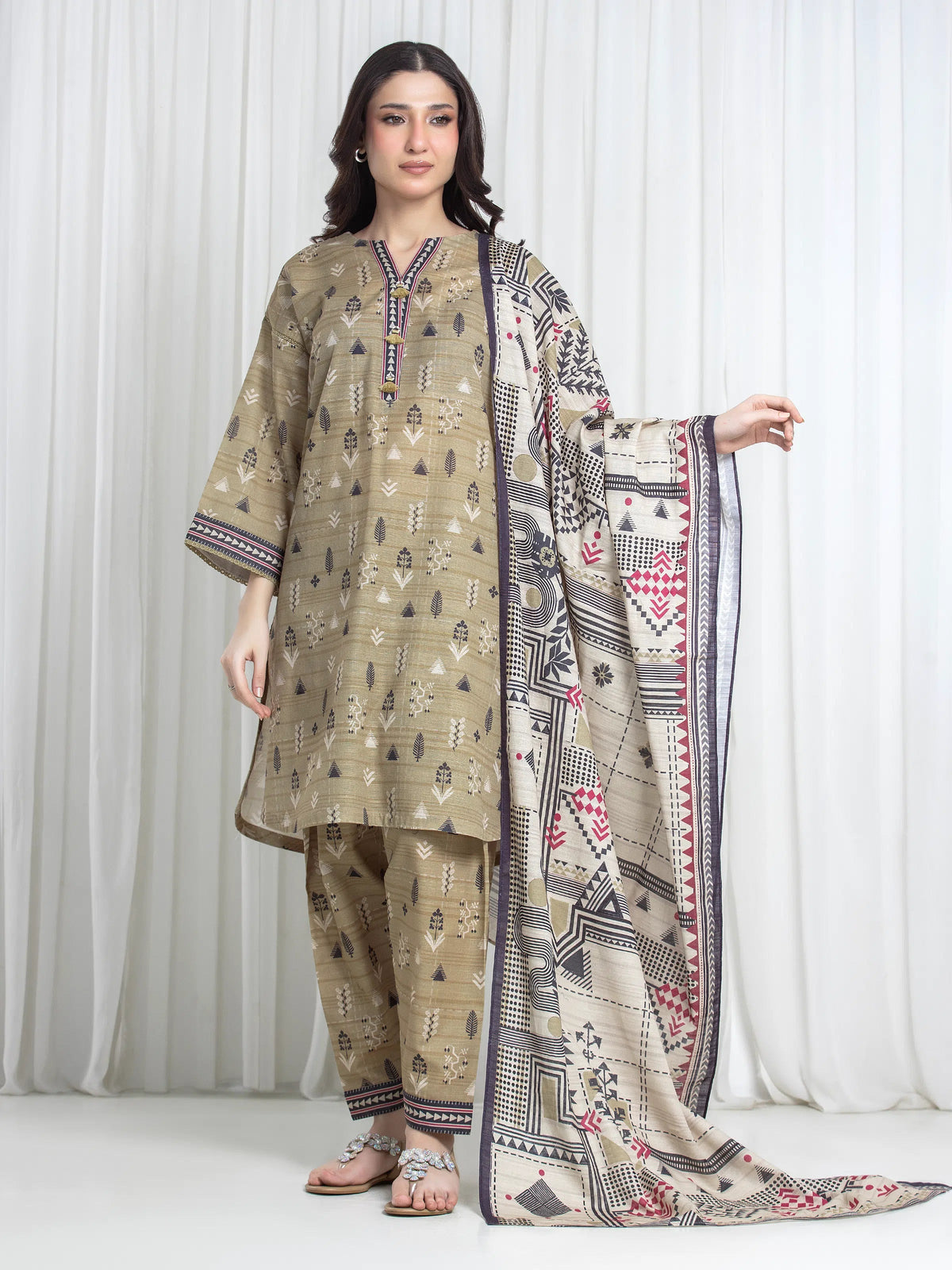 Edenrobe Allure Khaki Printed Khaddar 3-Piece Suit | EWU6A3-37182-3P