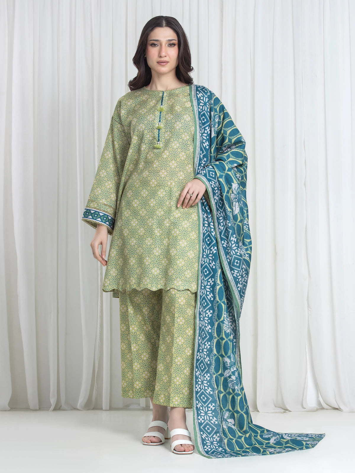 Edenrobe Allure Lime Printed Khaddar 3-Piece Suit | EWU6A3-37185-3P