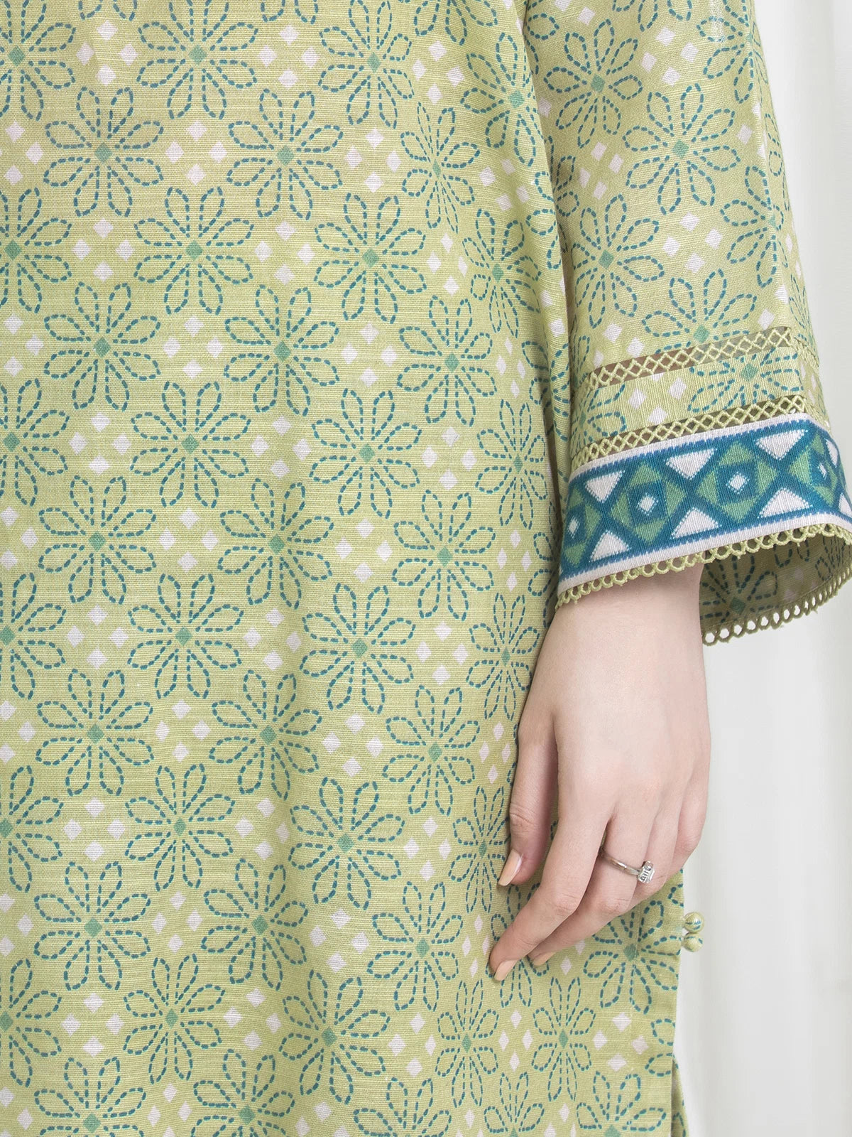 Edenrobe Allure Lime Printed Khaddar 3-Piece Suit | EWU6A3-37185-3P
