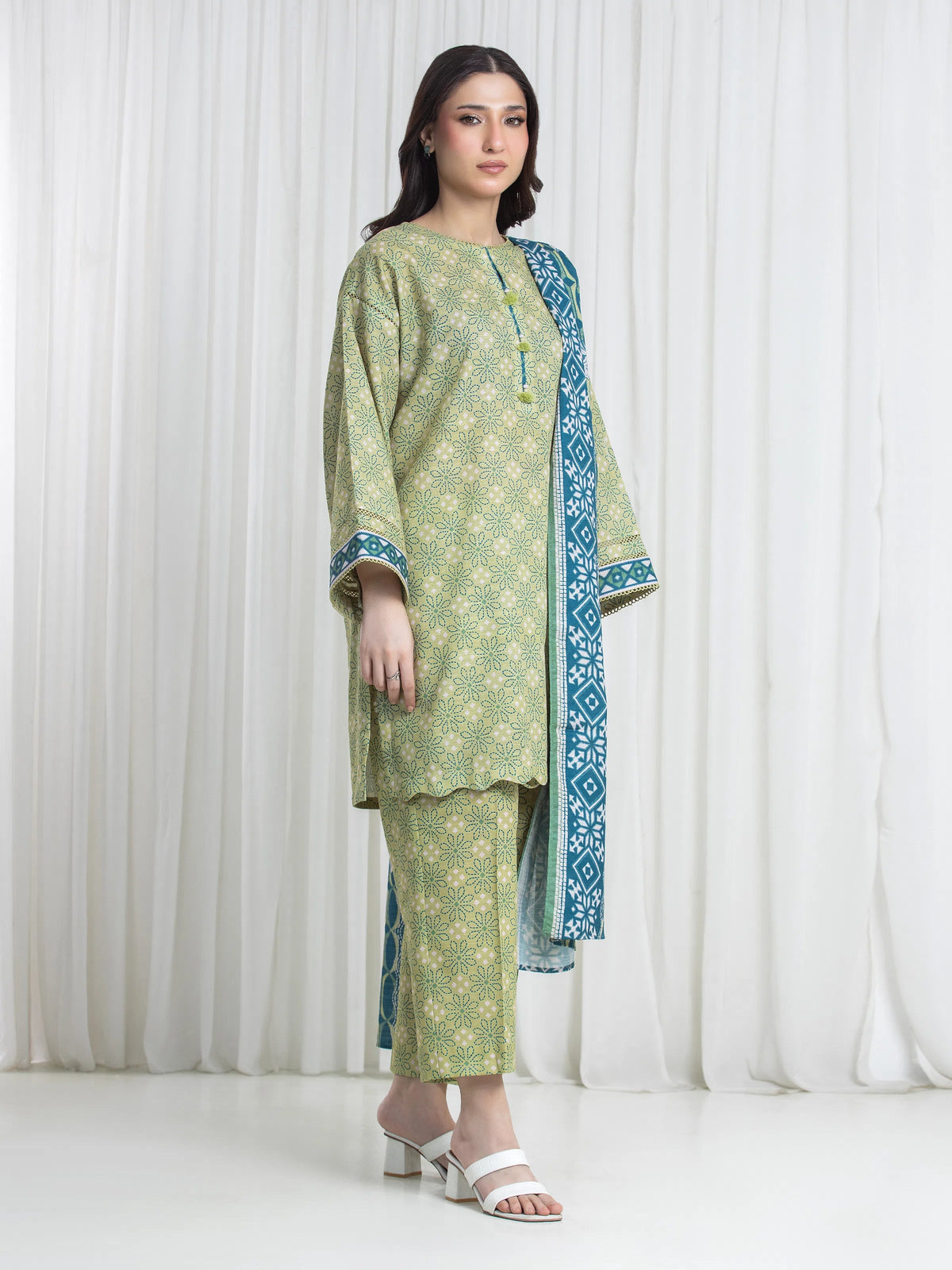 Edenrobe Allure Lime Printed Khaddar 3-Piece Suit | EWU6A3-37185-3P