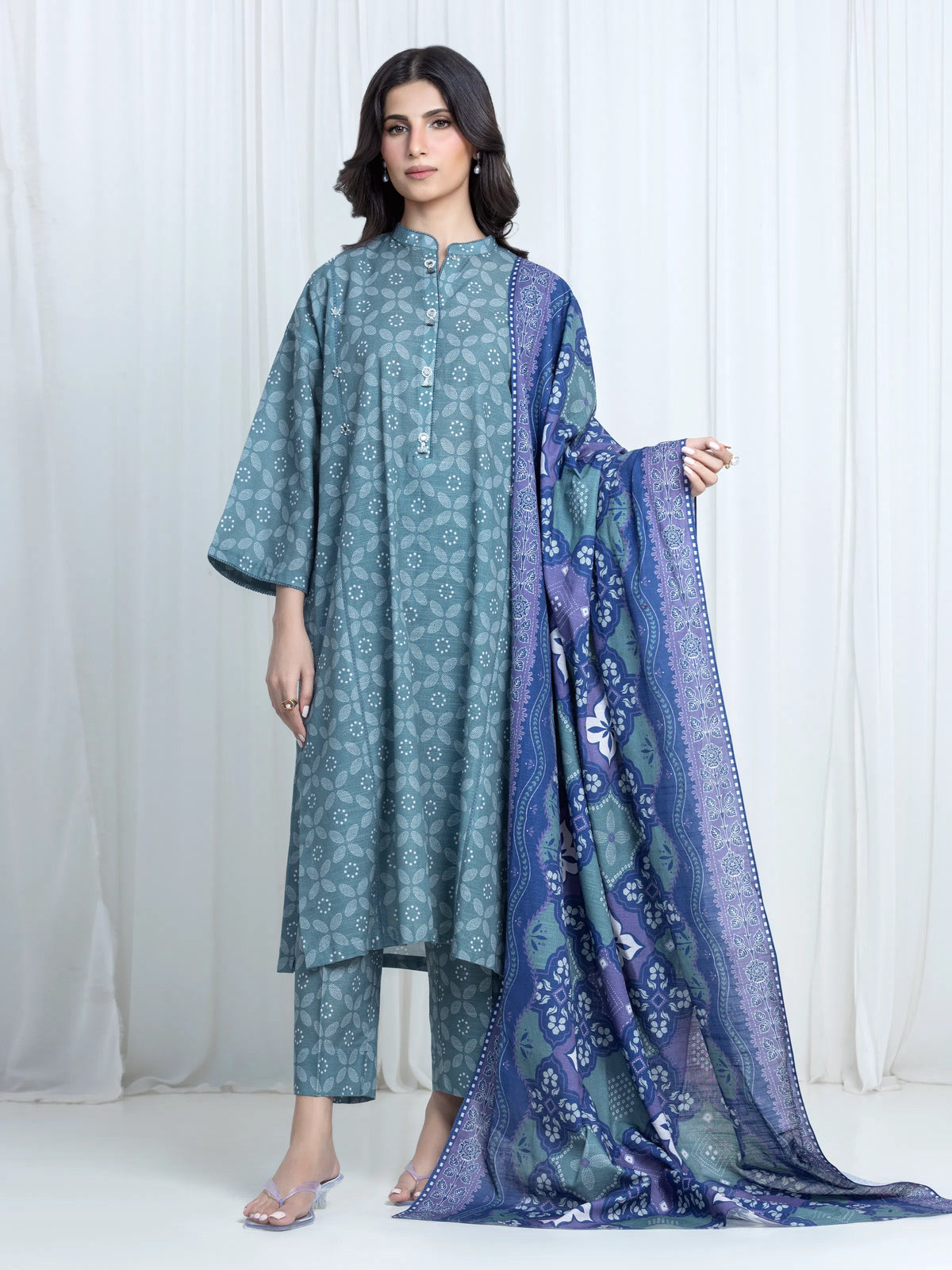 Edenrobe Allure Teal Printed Khaddar 3-Piece Suit | EWU6A3-37196-3P