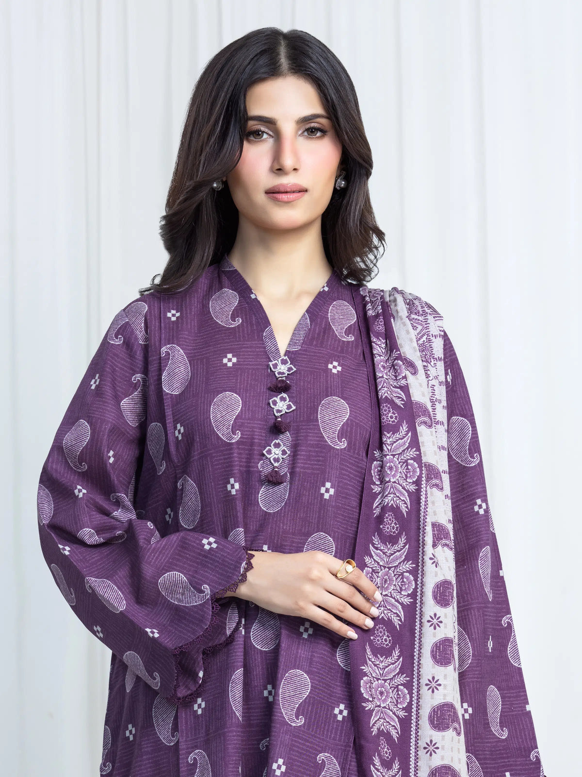 Edenrobe Allure Purple Printed Khaddar 3-Piece Suit | EWU6A3-37210-3P