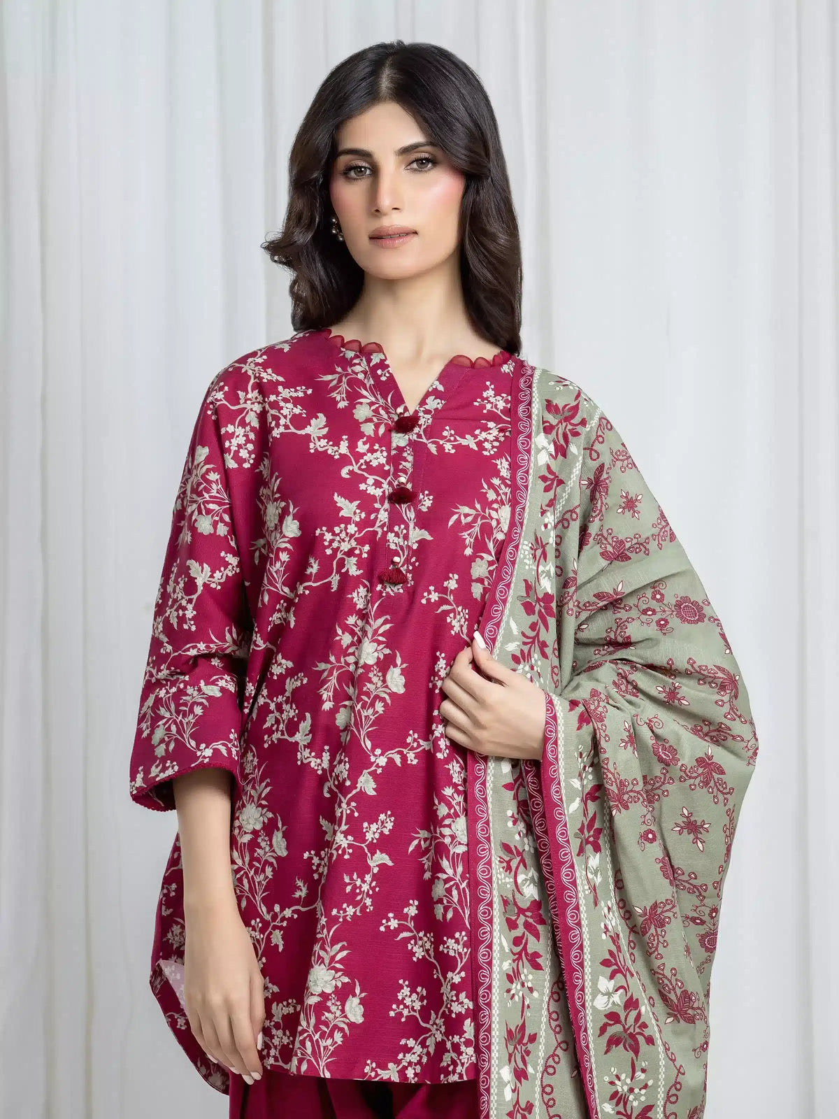 Edenrobe Allure Dark Pink Khaddar 3-Piece Suit | EWU6A3-37083-3P
