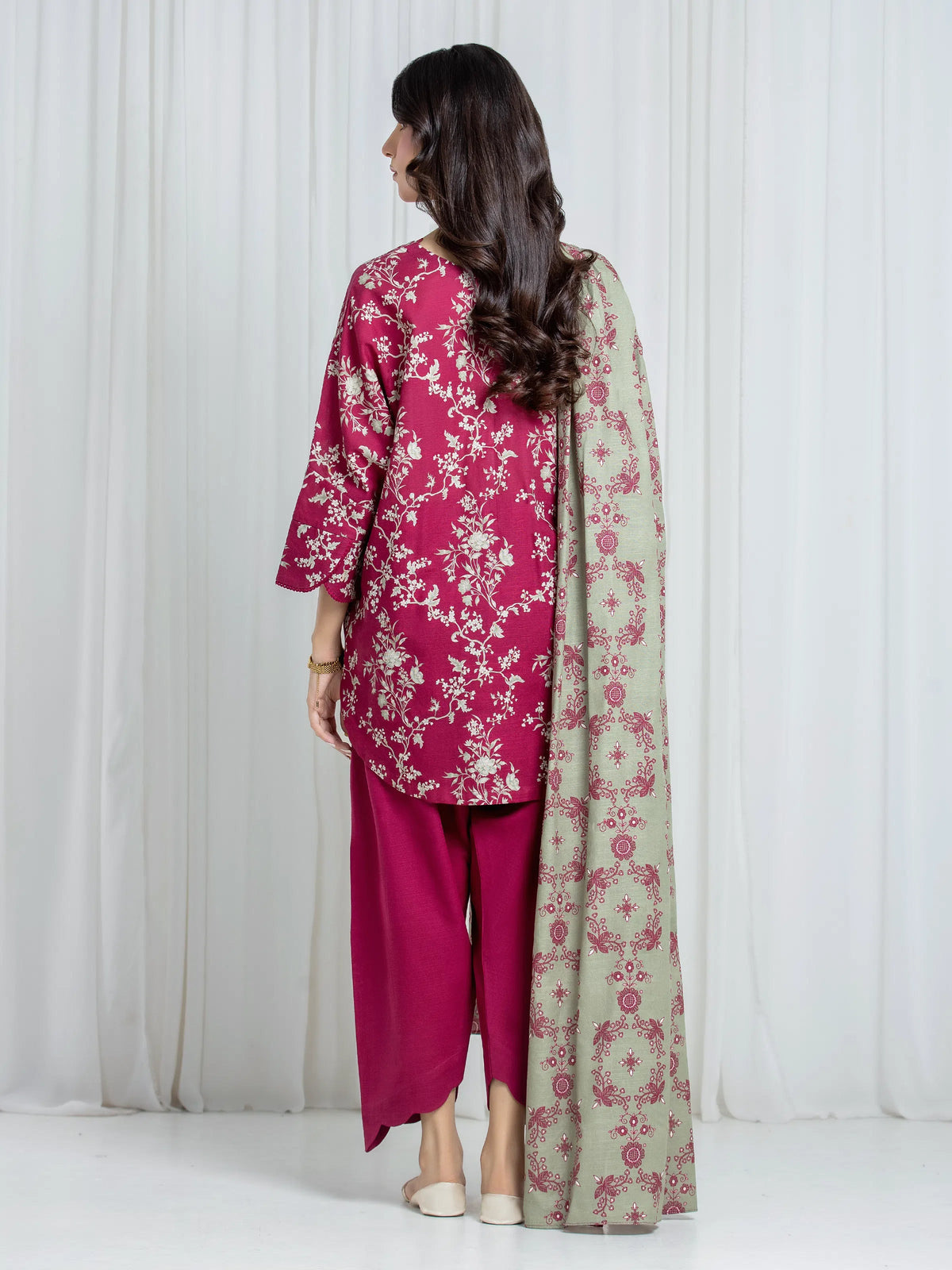 Edenrobe Allure Dark Pink Khaddar 3-Piece Suit | EWU6A3-37083-3P