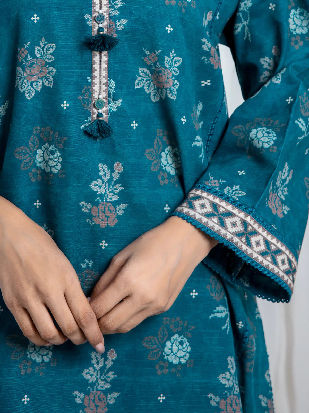 Edenrobe Allure Teal Khaddar 3-Piece Suit | EWU6A3-37071-3P