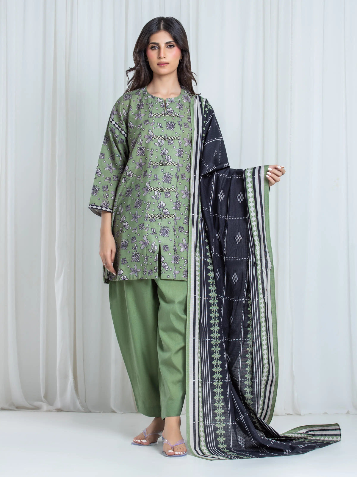 Edenrobe Allure Green Khaddar 3-Piece Suit | EWU6A3-37038-3P