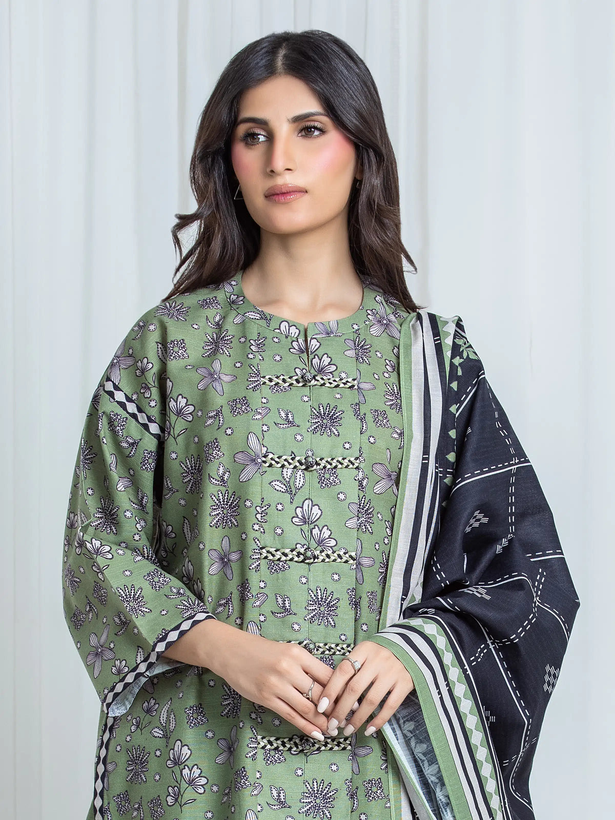 Edenrobe Allure Green Khaddar 3-Piece Suit | EWU6A3-37038-3P